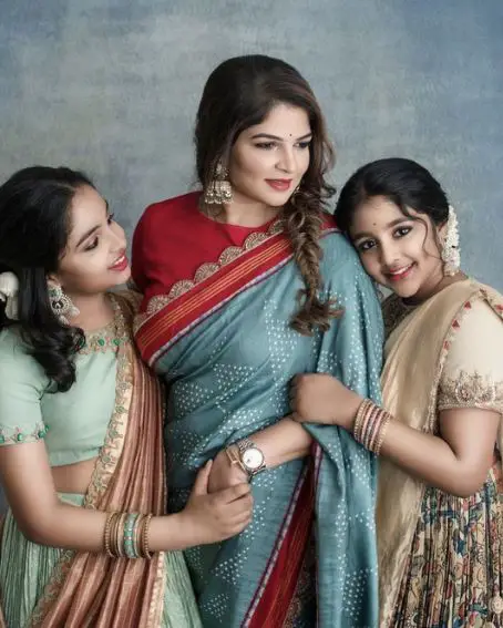 Manchu Viranica With Her Daughters In Traditional Outfits