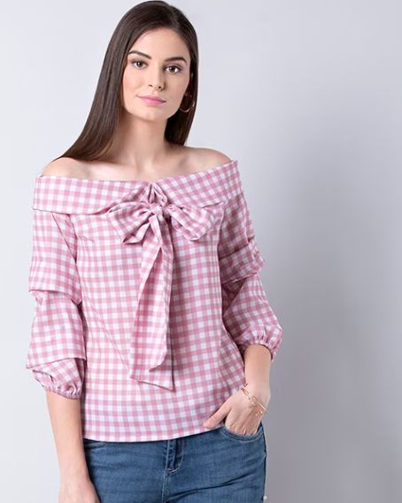 Off-the-Shoulder Collar