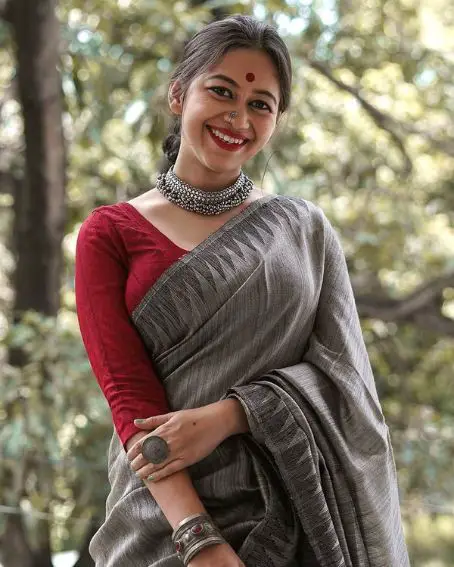 Pure Handwoven Matka Eri Silk Jamdani