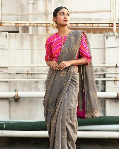 Sakhi Pink & Gray Chanderi Saree Set