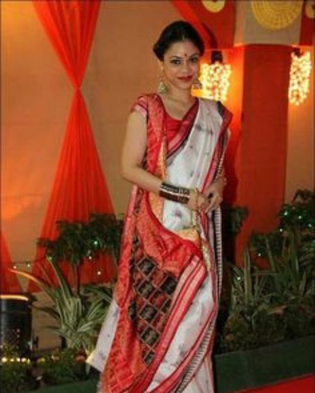 Sambalpuri Saree Drape (Odisha)