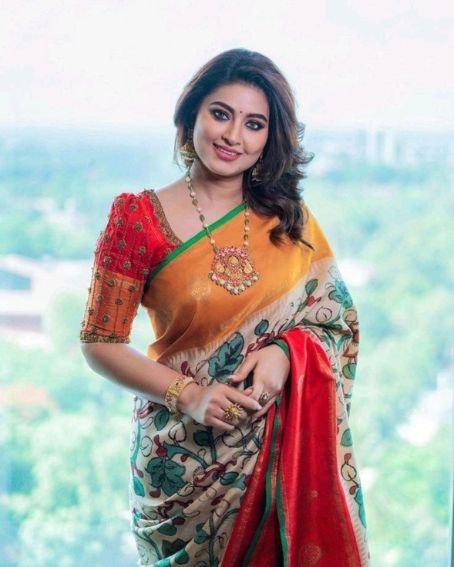 Silk Saree With Red Embroidery Blouse
