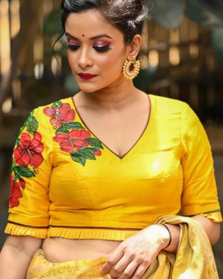 Yellow Raw Silk V Neck Blouse with Hand Painted Mandaram Poovu