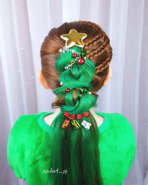 Christmas Tree Hairstyle with Green Color Hairstyle