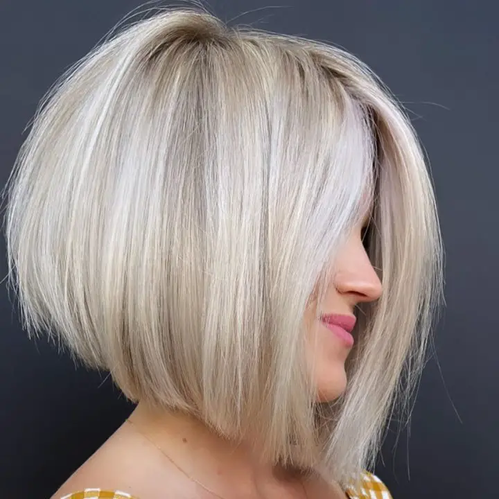 Curly Short Bob Hairstyle for Short Hair