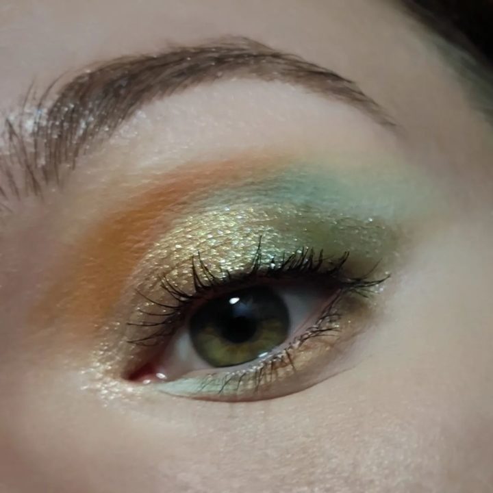 Soft pastel peach and mint Green Eye Makeup
