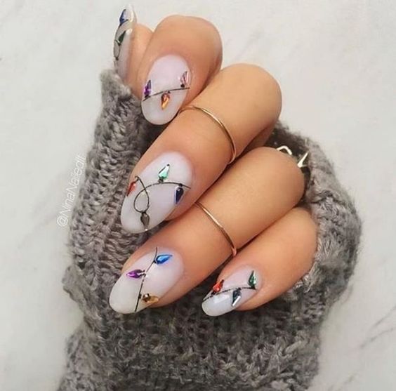 Tree Branch Christmas Light Nails